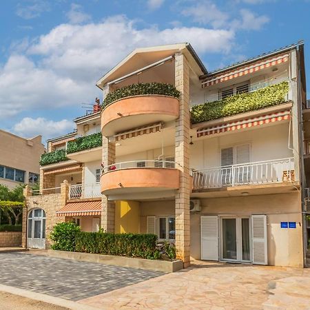Apartments Daniela Makarska Exterior photo