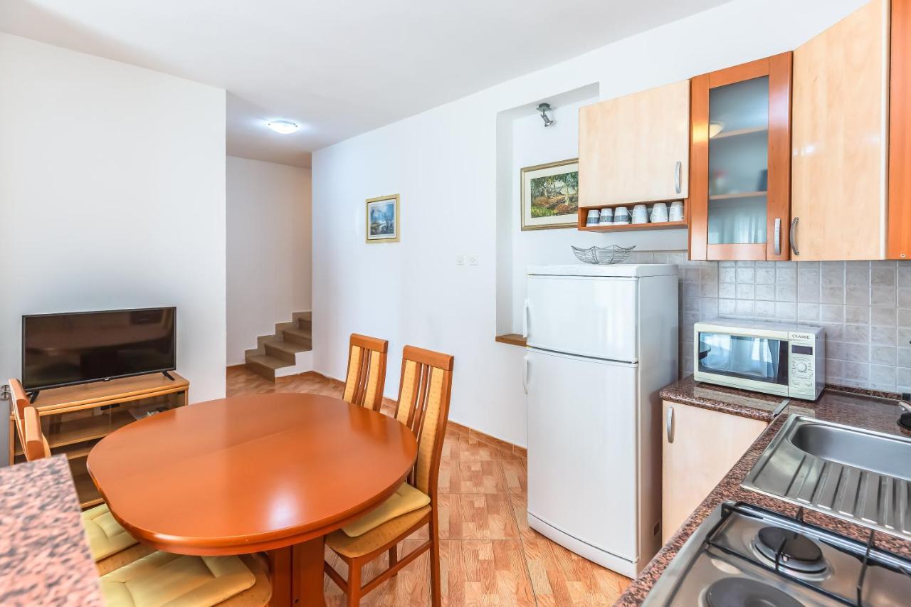 Apartments Daniela Makarska Exterior photo