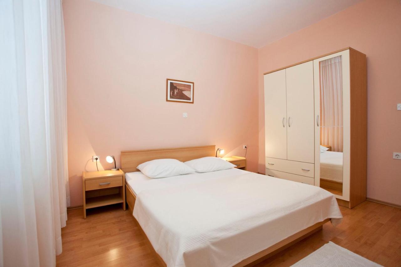 Apartments Daniela Makarska Room photo
